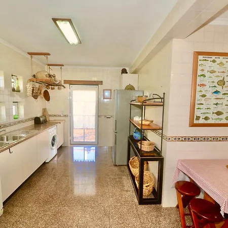 Apartamento Cereja - 3 Bedroom In Great Complex With Sea Views, 3 Pools And São Martinho do Porto