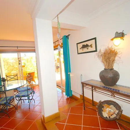 Апартаменты Cereja - 3 Bedroom In Great Complex With Sea Views, 3 Pools And