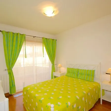 Cereja - 3 Bedroom In Great Complex With Sea Views, 3 Pools And * Сан-Мартинью-ду-Порту