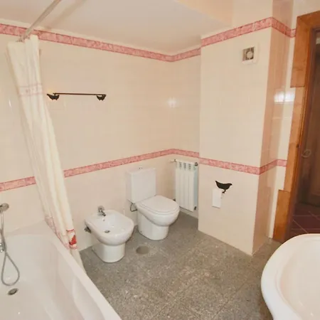 Apartment Cereja - 3 Bedroom In Great Complex With Sea Views, 3 Pools And Sao Martinho do Porto