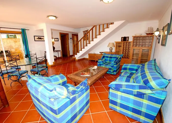 Cereja - 3 Bedroom In Great Complex With Sea Views, 3 Pools And Apartmán *