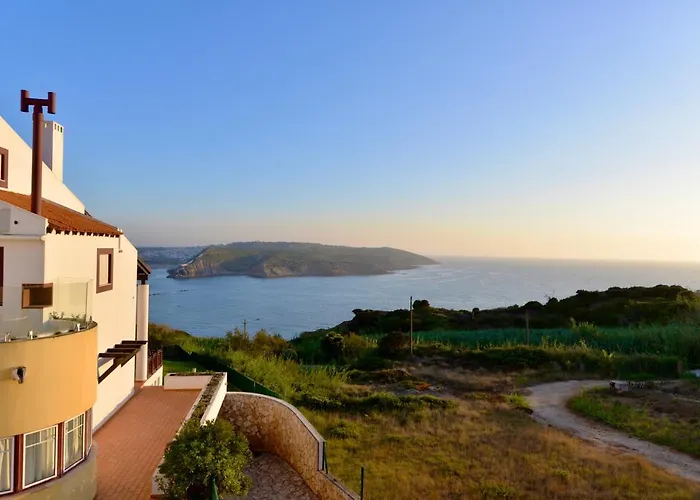 Cereja - 3 Bedroom In Great Complex With Sea Views, 3 Pools And Apartmán